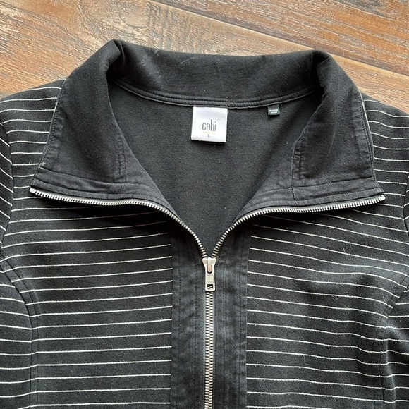 COPY - Cabi Sprint Track Jacket - Size Large. Style 3378 - Picture 4 of 14